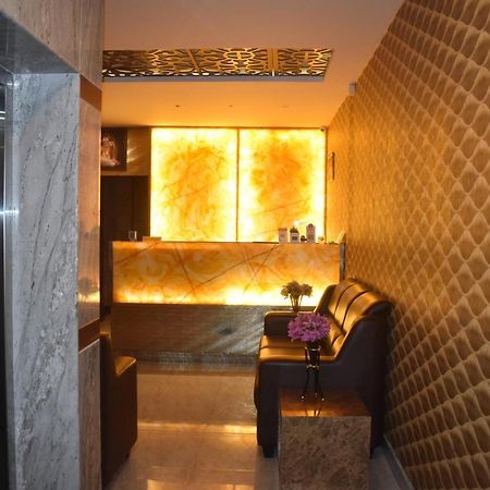 Hotel Ur Comforts Jayanagar バンガロール エクステリア 写真