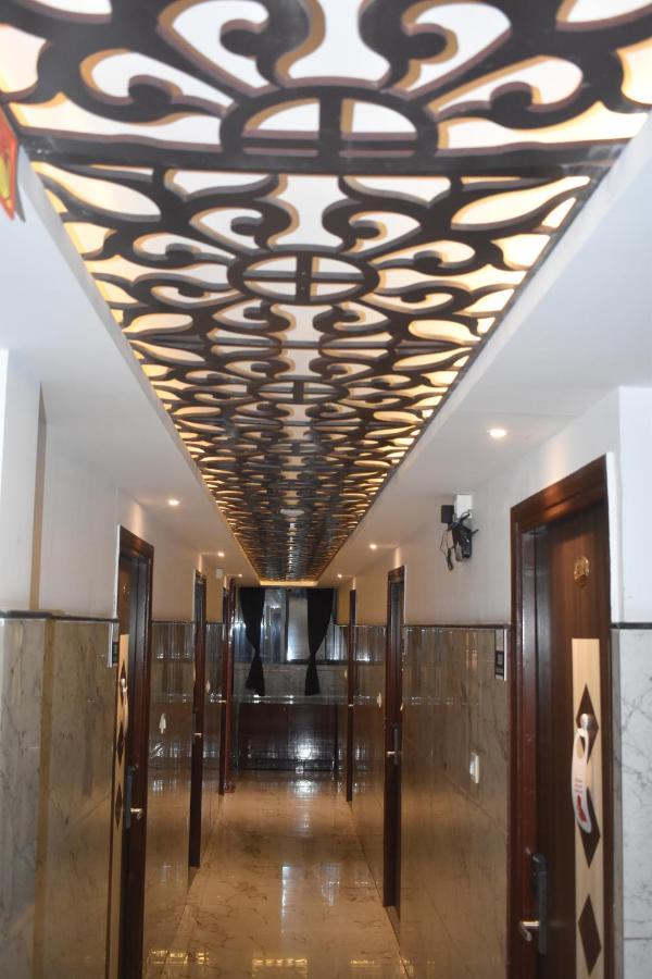 Hotel Ur Comforts Jayanagar バンガロール エクステリア 写真