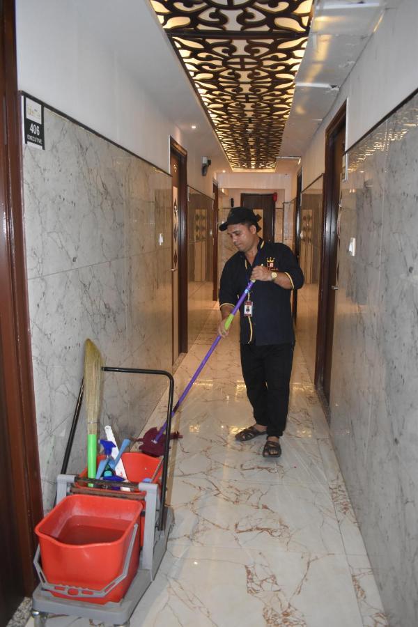 Hotel Ur Comforts Jayanagar バンガロール エクステリア 写真