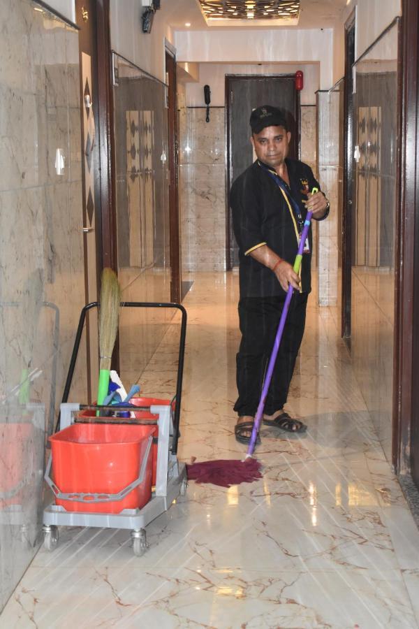 Hotel Ur Comforts Jayanagar バンガロール エクステリア 写真